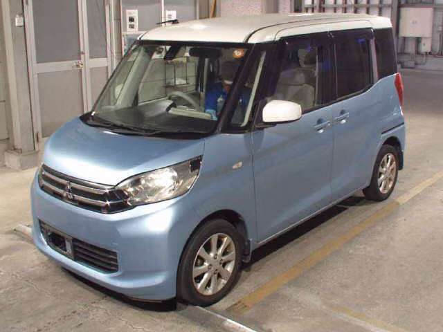 MITSUBISHI EK SPACE