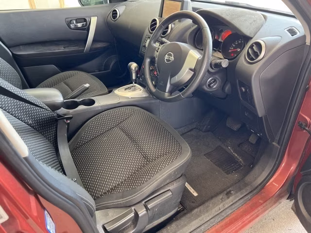 NISSAN DUALIS