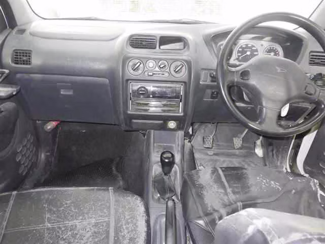 DAIHATSU TERIOS KID