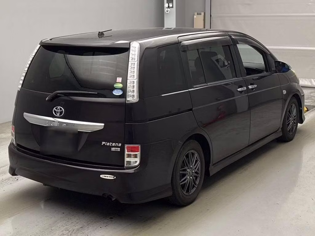 TOYOTA ISIS