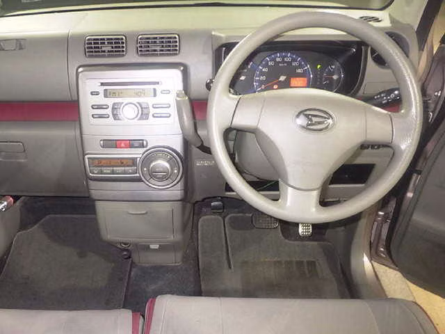 DAIHATSU MOVE CONTE