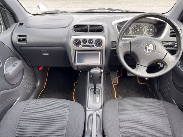 DAIHATSU TERIOS KID