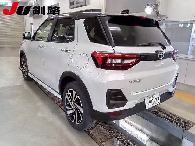 TOYOTA RAIZE