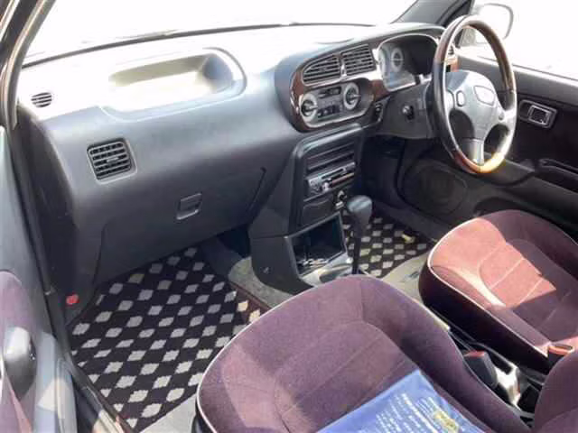 DAIHATSU MIRA GINO