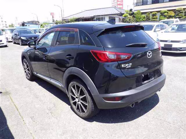 MAZDA CX-3