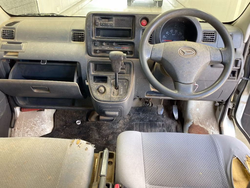 DAIHATSU HIJET