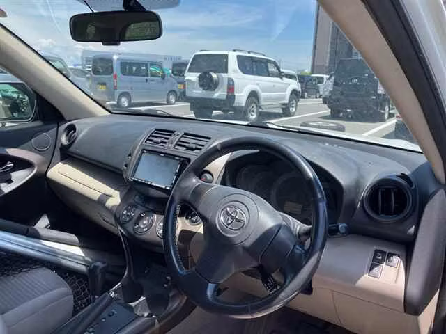 TOYOTA VANGUARD