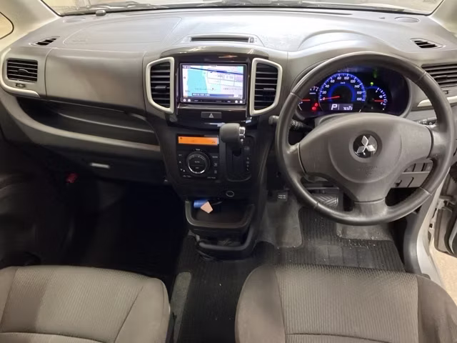MITSUBISHI DELICA D:2