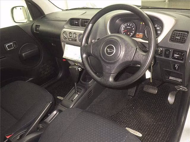 DAIHATSU TERIOS KID