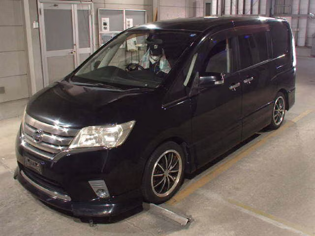 NISSAN SERENA