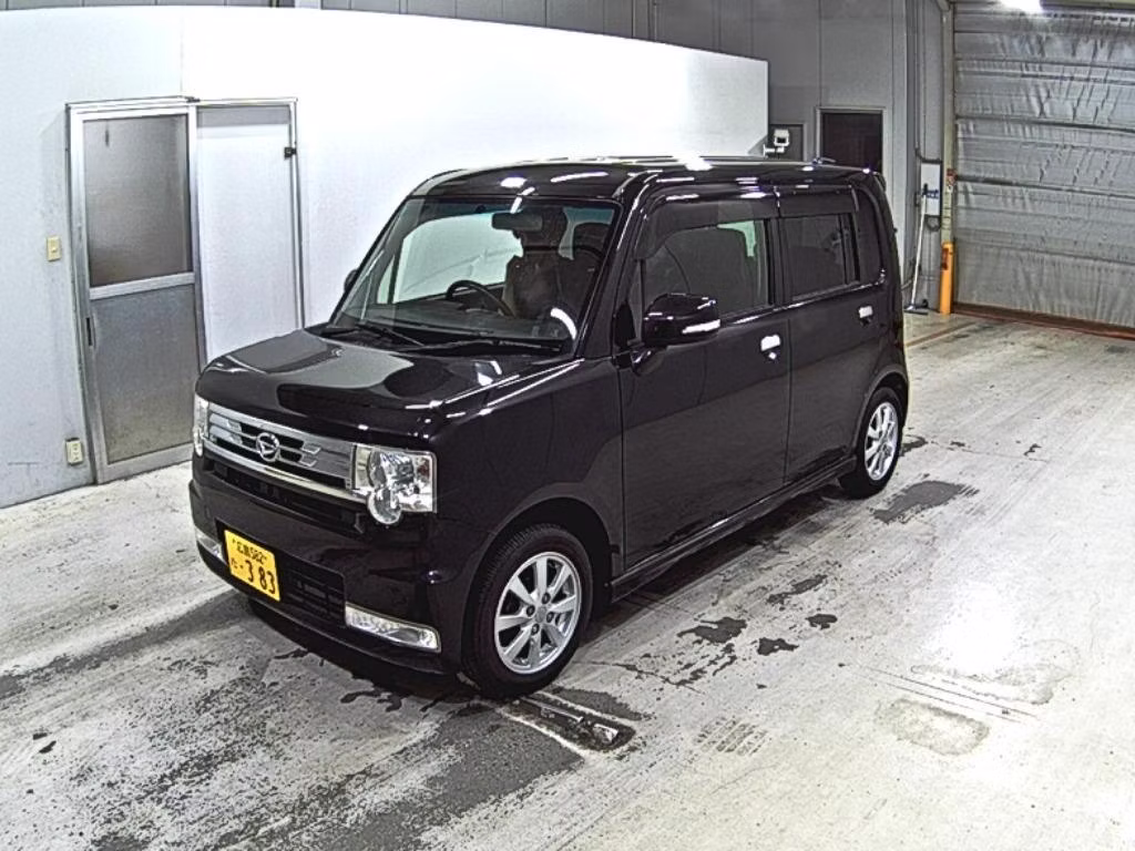 DAIHATSU MOVE CONTE