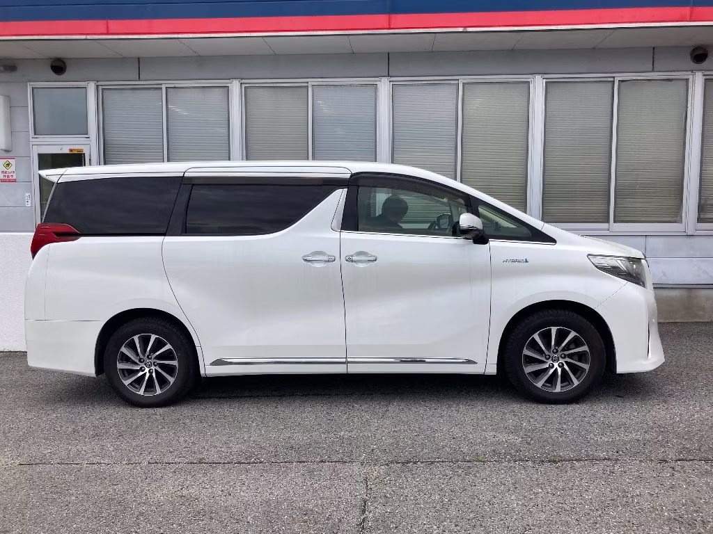 TOYOTA ALPHARD