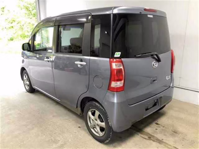 DAIHATSU TANTO EXE