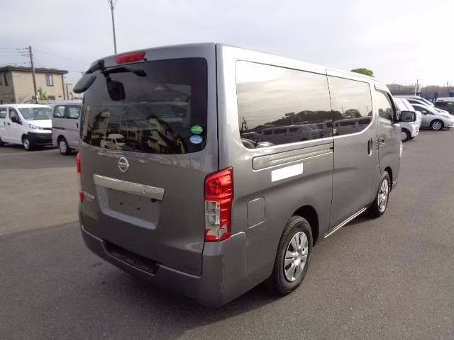 NISSAN CARAVAN