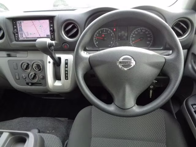 NISSAN CARAVAN
