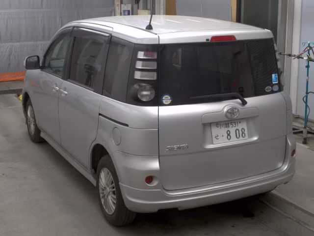 TOYOTA SIENTA