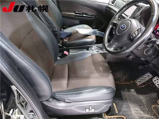 SUBARU EXIGA CROSSOVER 7