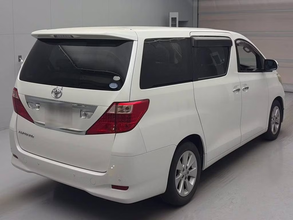 TOYOTA ALPHARD
