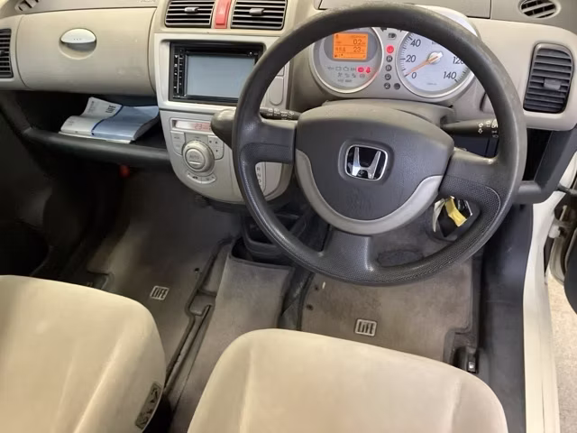 HONDA LIFE