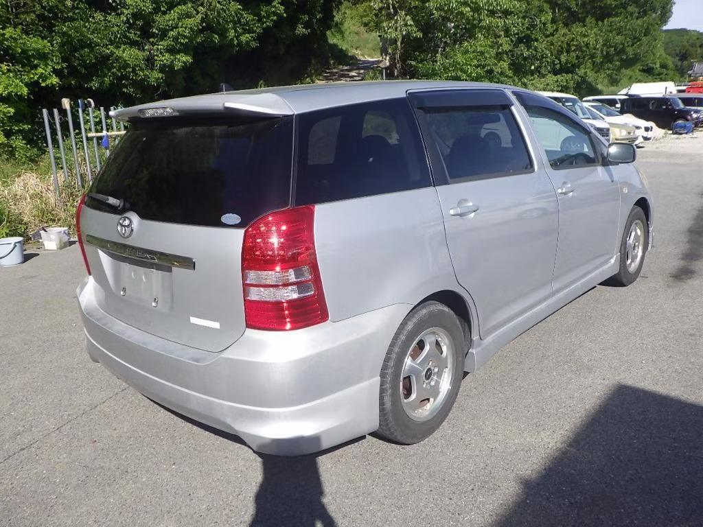 TOYOTA WISH
