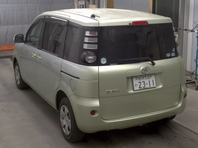 TOYOTA SIENTA