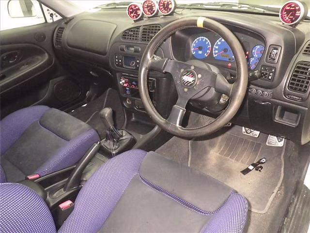 MITSUBISHI LANCER EVOLUTION