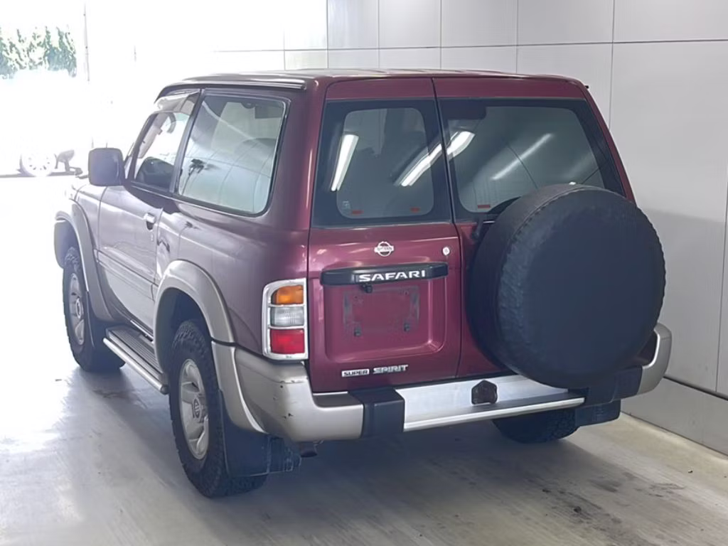 NISSAN SAFARI