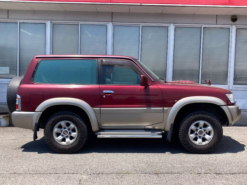 NISSAN SAFARI