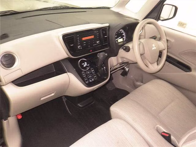 MITSUBISHI EK SPACE