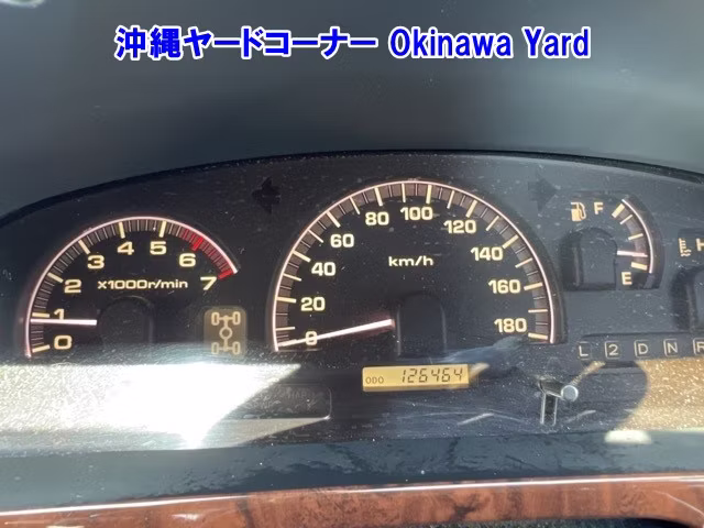 TOYOTA HILUX SURF