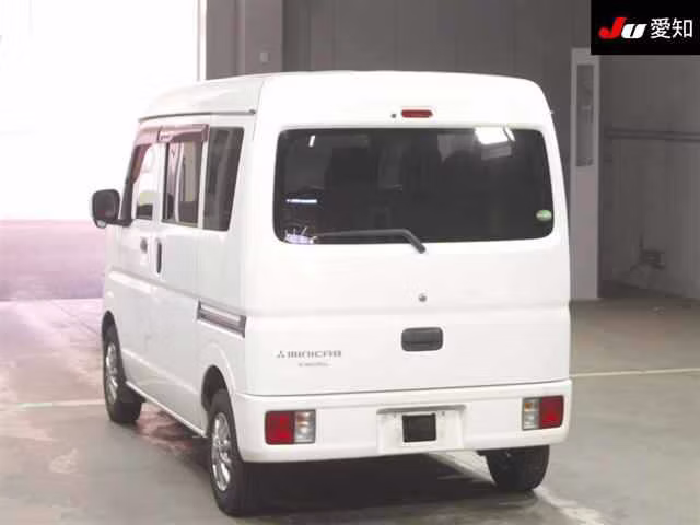 MITSUBISHI MINICAB