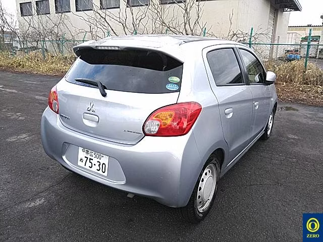 MITSUBISHI MIRAGE