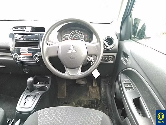 MITSUBISHI MIRAGE