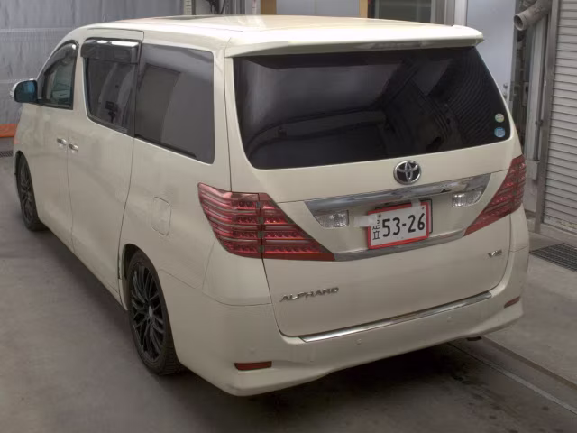 TOYOTA ALPHARD