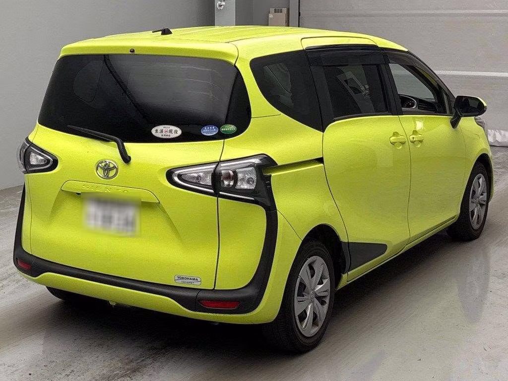 TOYOTA SIENTA