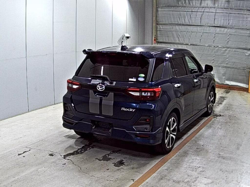 DAIHATSU ROCKY