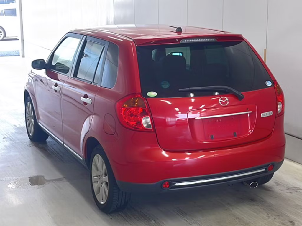 MAZDA VERISA