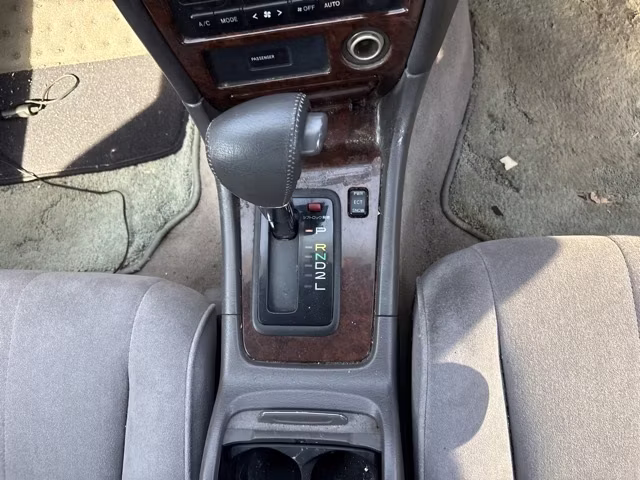 TOYOTA MARK II