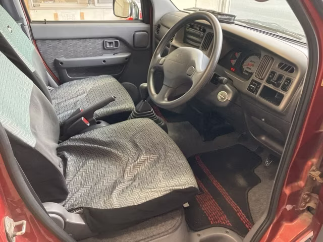 DAIHATSU ATRAI