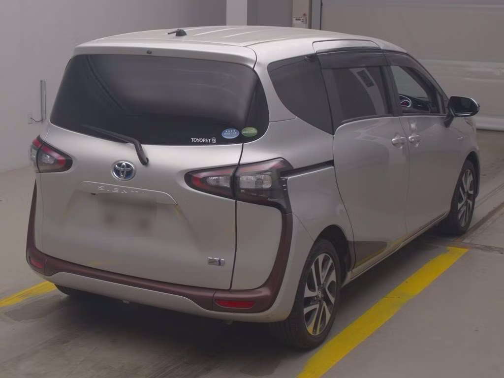 TOYOTA SIENTA