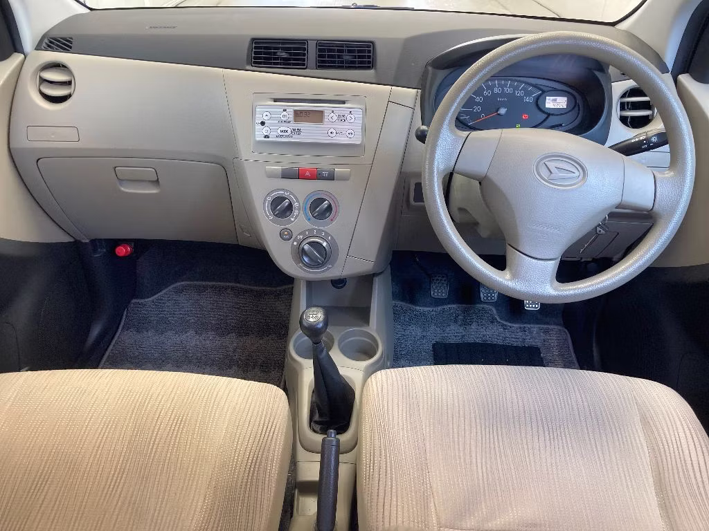 DAIHATSU MIRA