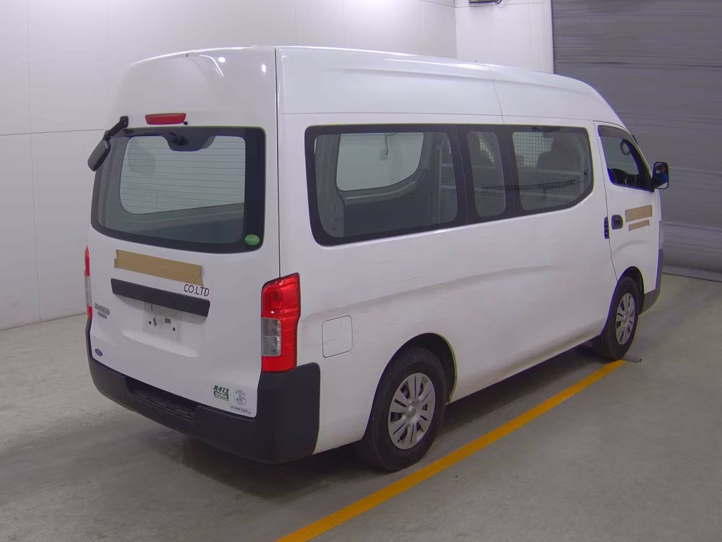 NISSAN NV350 CARAVAN