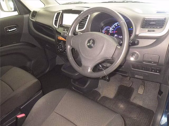 MITSUBISHI DELICA D:2