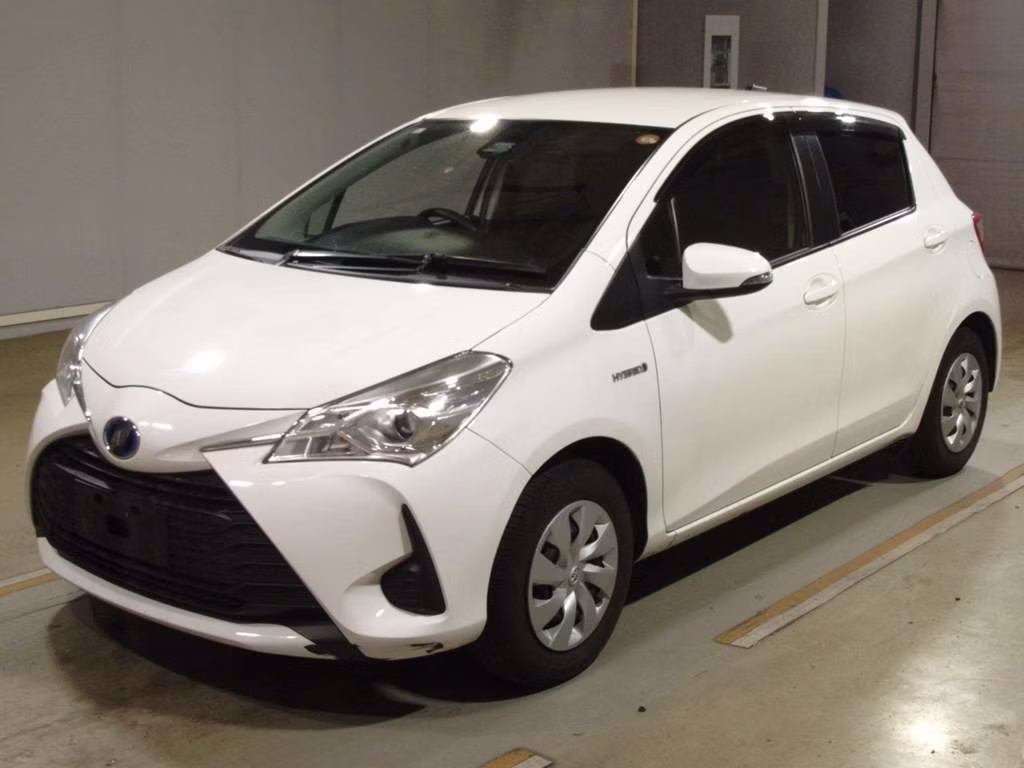 TOYOTA VITZ