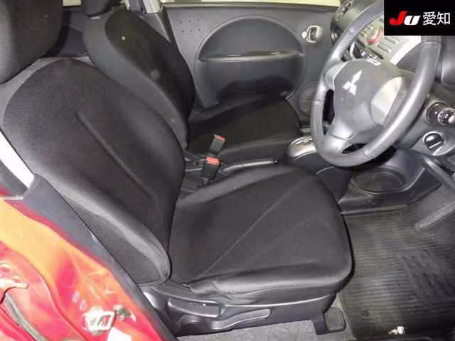 MITSUBISHI I