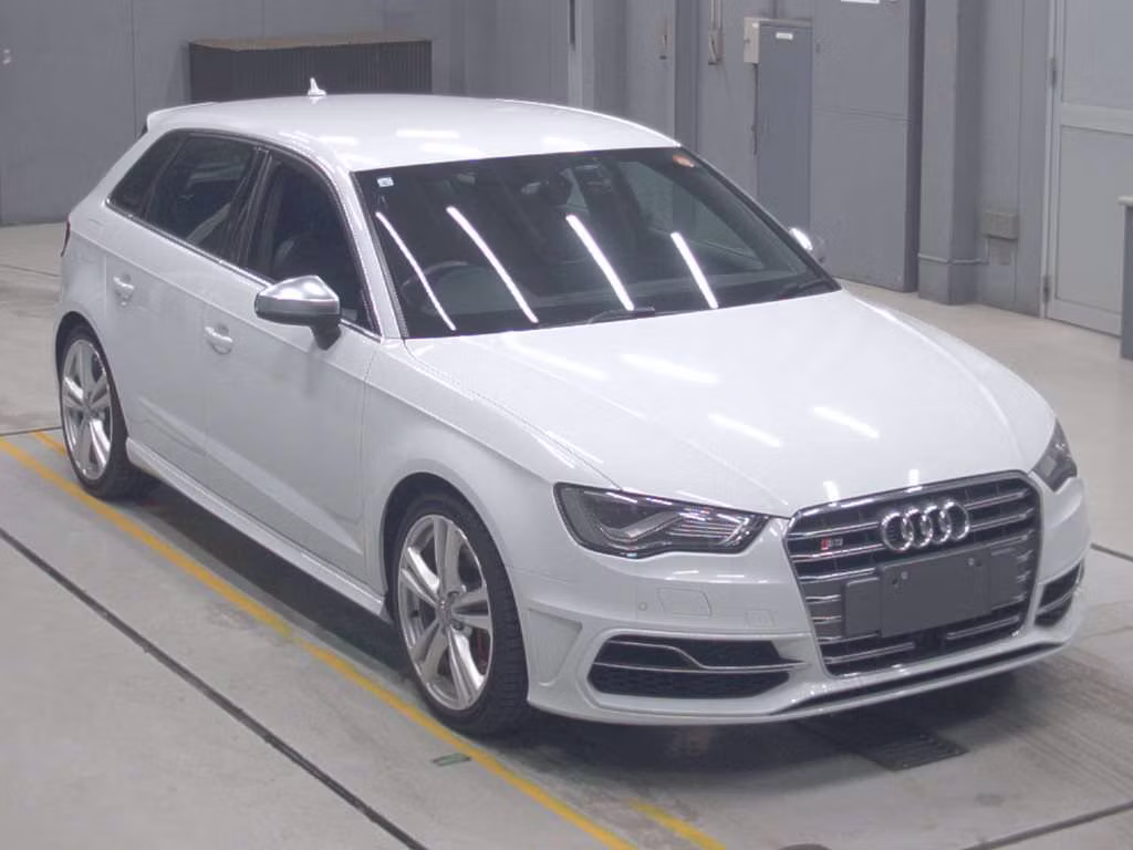 AUDI S3