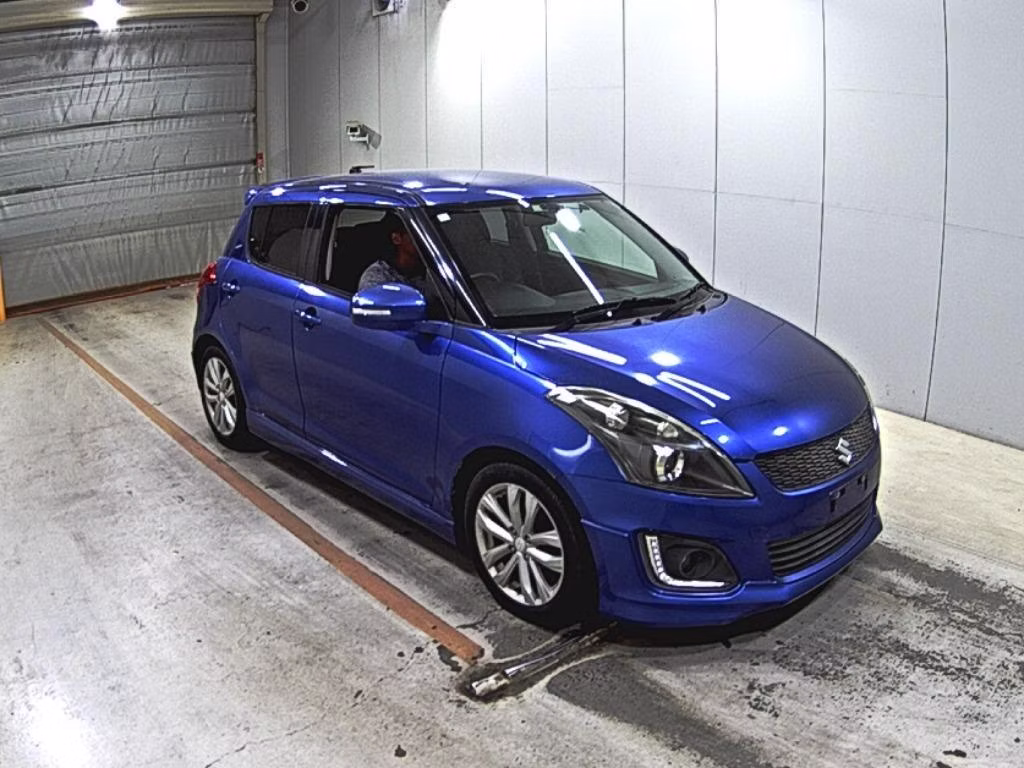SUZUKI SWIFT