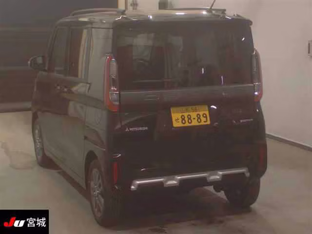 MITSUBISHI DELICA MINI
