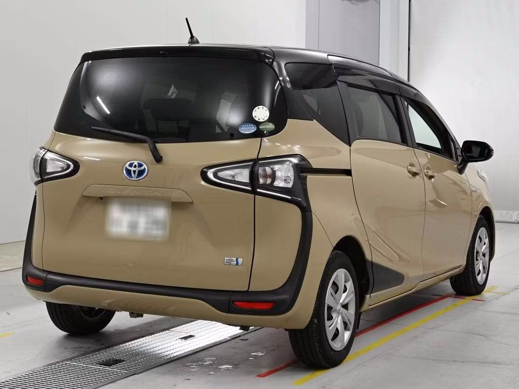 TOYOTA SIENTA