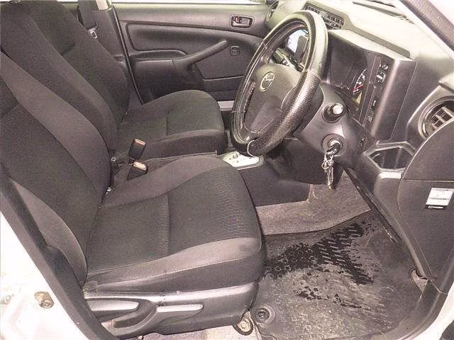 MAZDA FAMILIA